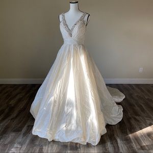 NWT Casa Blanca bridal couture wedding dress size 8